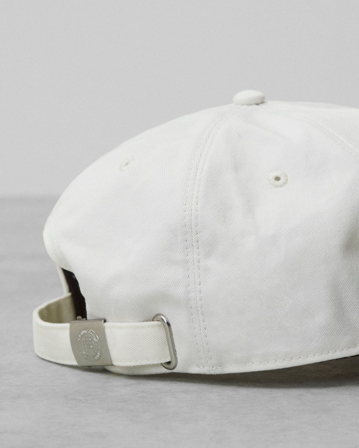 RC33 Dart Cap