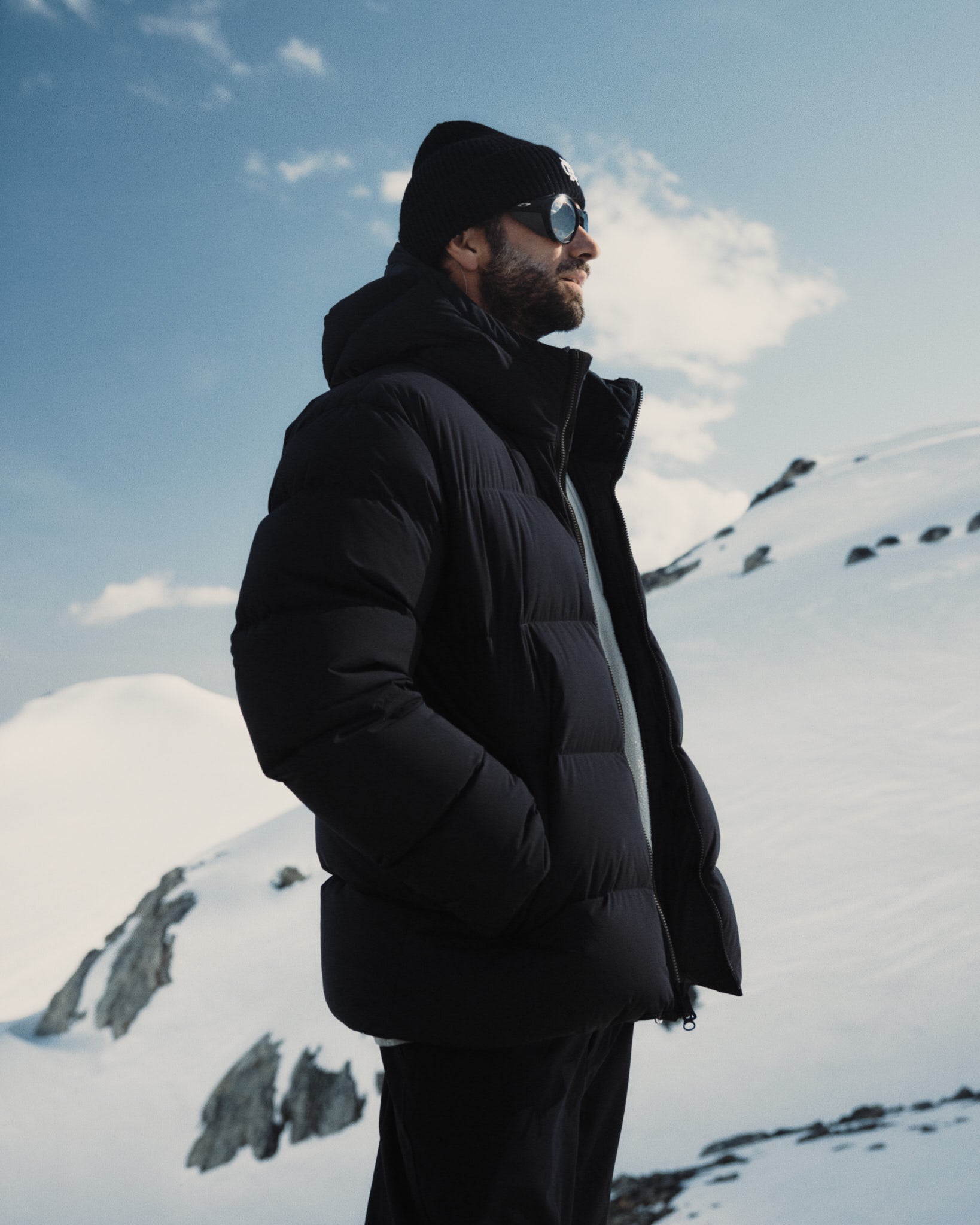 新品 adidas×Reigning Champ フルジップ フーディー Oサイズ ブラック アディダス レイニングチャンプ 希少■adidas REIGNING CHAMP■コンビネーション パーカー L グレー ジップアップ フルジップ 異素材切替 ダブルジップ  レイニングチャンプ