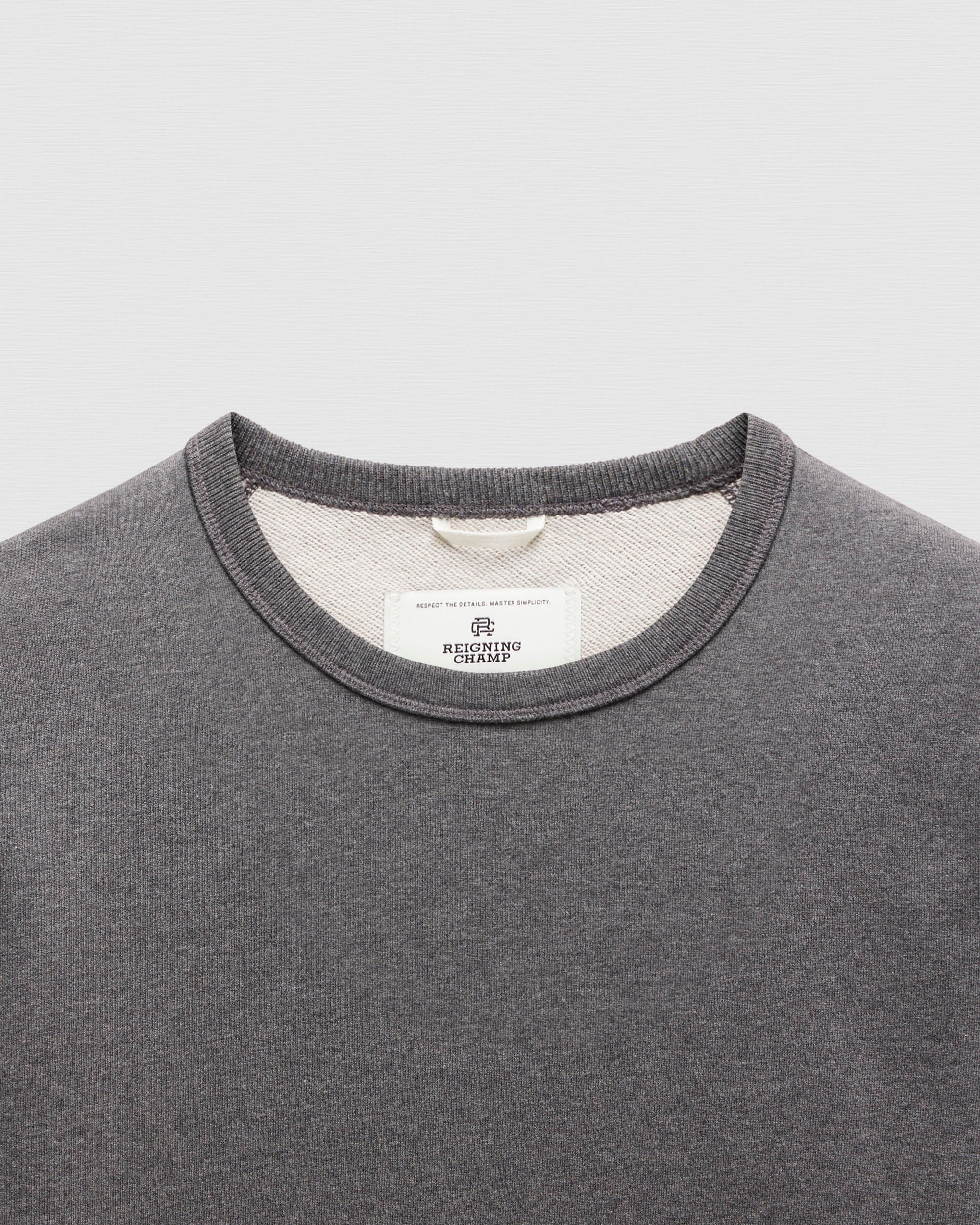 Reigning Champ Dark Heather Grey Crewneck Sweatshirt deals Mens Large