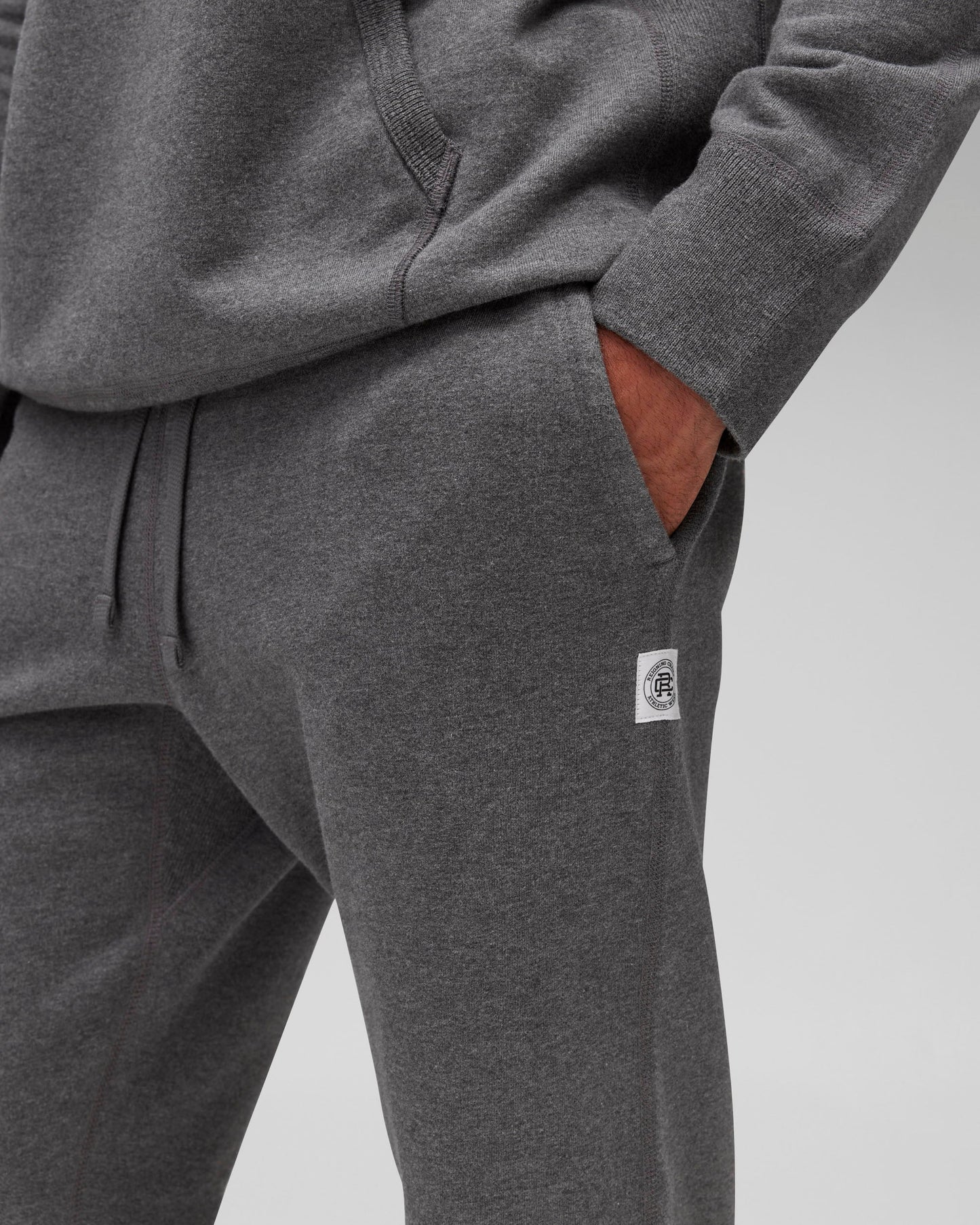 Midweight Terry Slim Sweatpant