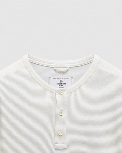 Lightweight Waffle Standard Henley