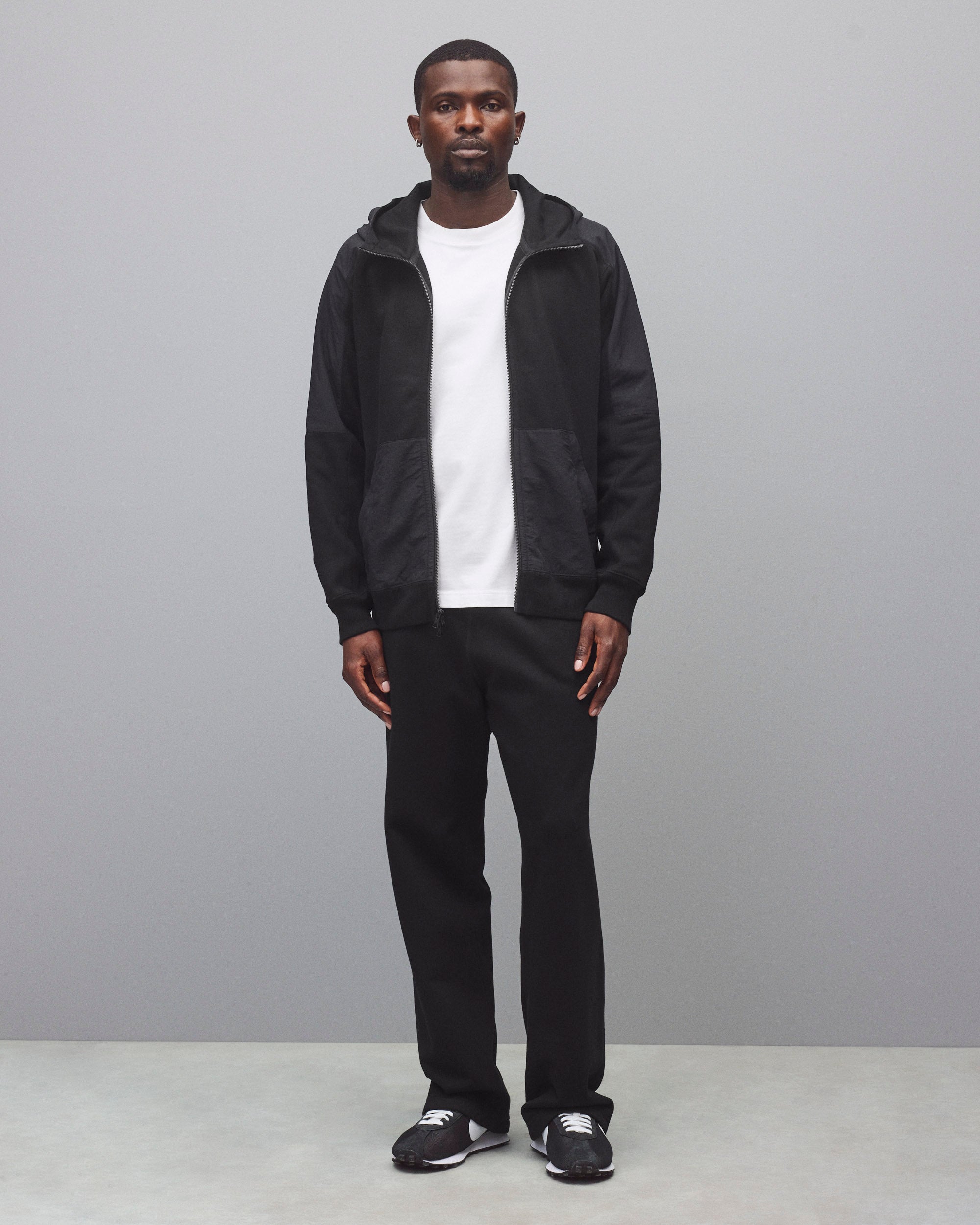 Midweight Terry Defender Standard Zip Hoodie | Reigning Champ