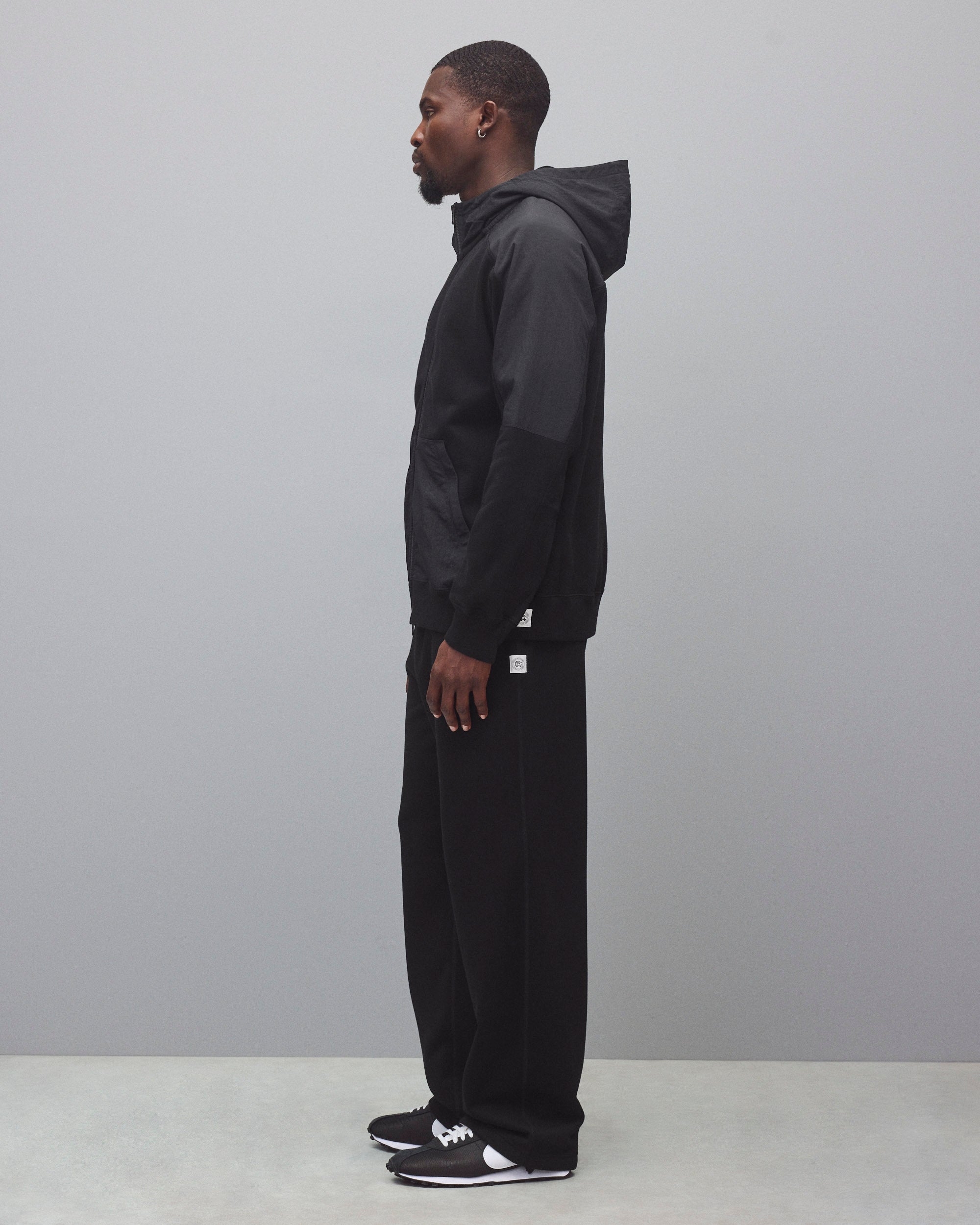 Midweight Terry Defender Standard Zip Hoodie | Reigning Champ