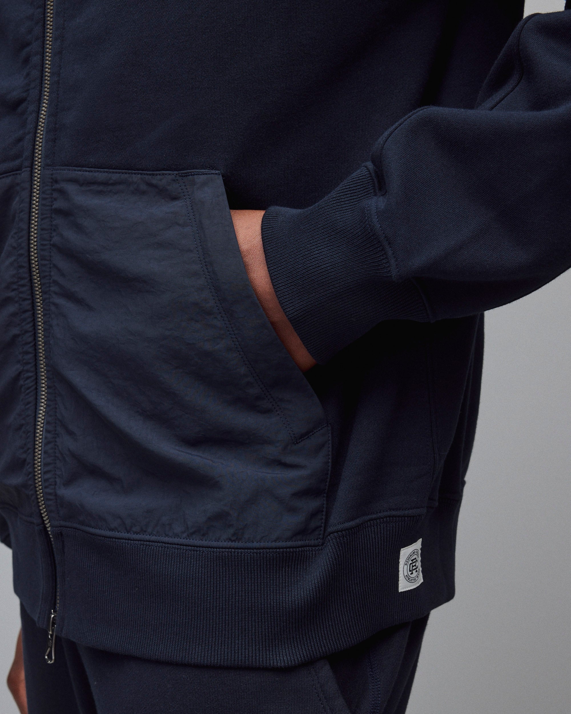 REIGNING CHAMP ネイビー フルジップパーカー Mサイズ Midweight Terry Defender Standard Zip Hoodie | Reigning Champ