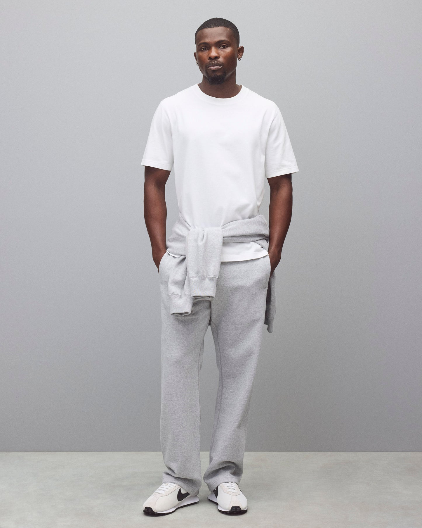 Brushed Fleece Straight Leg Standard Sweatpant