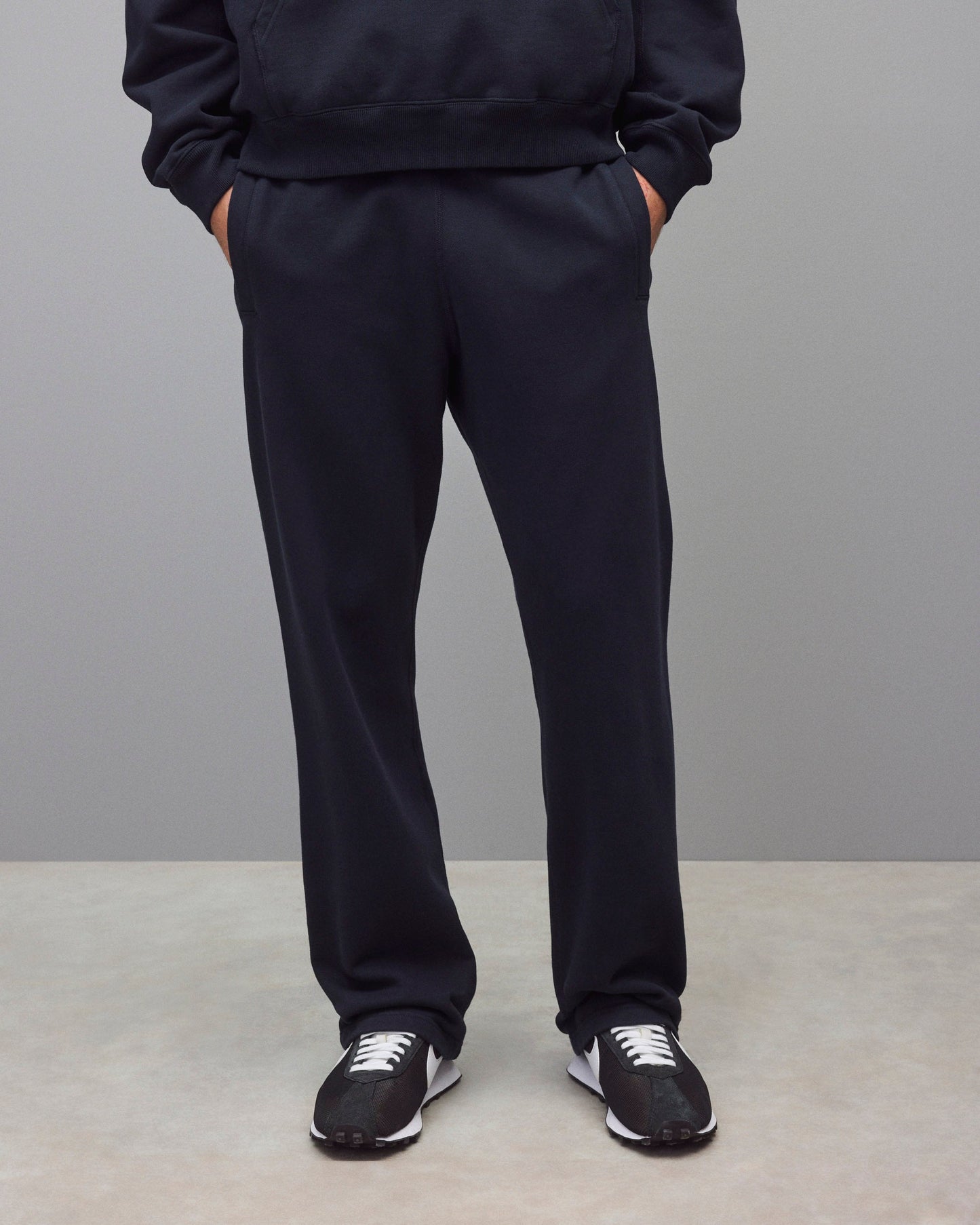 Brushed Fleece Straight Leg Standard Sweatpant