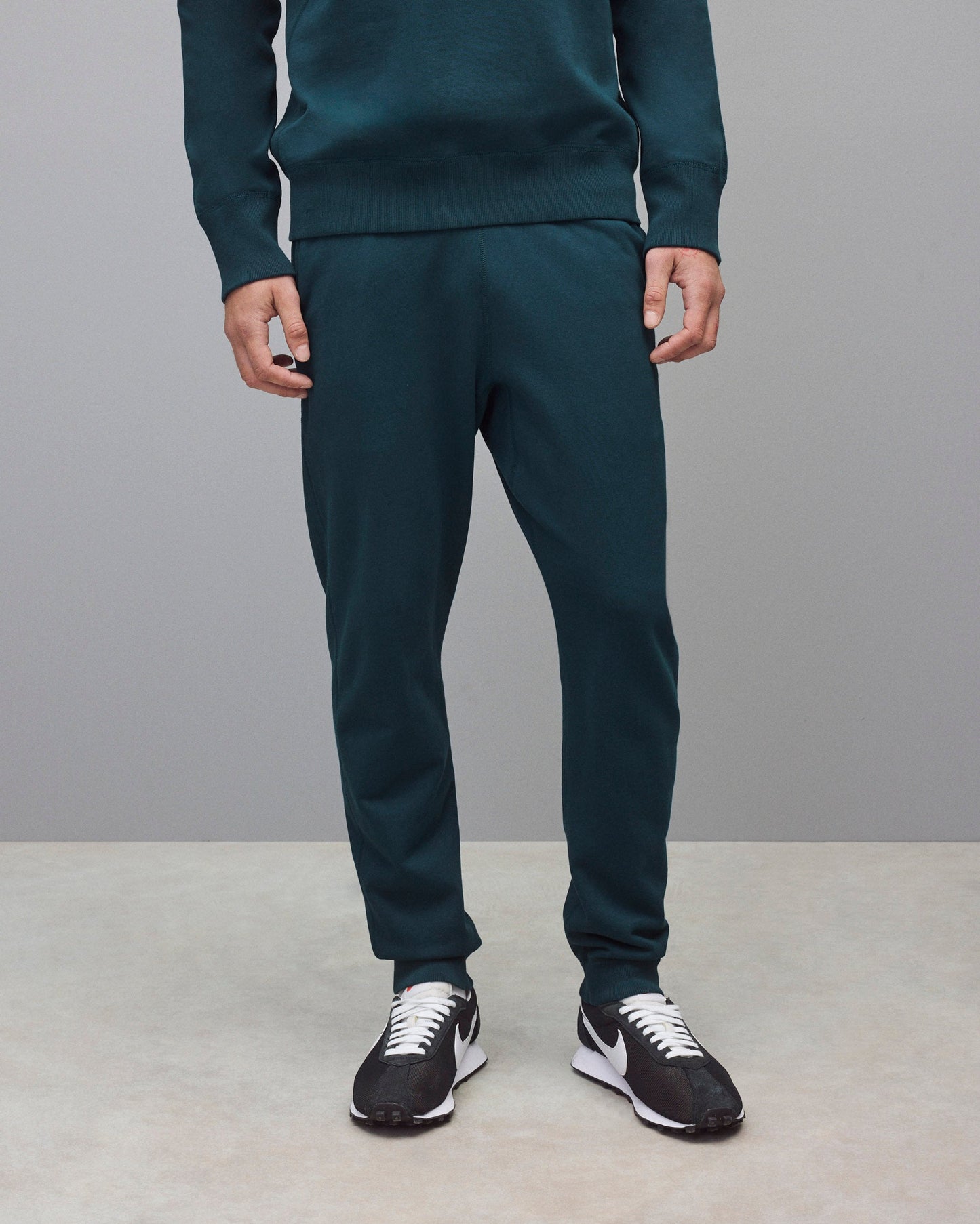 Midweight Terry Slim Sweatpant