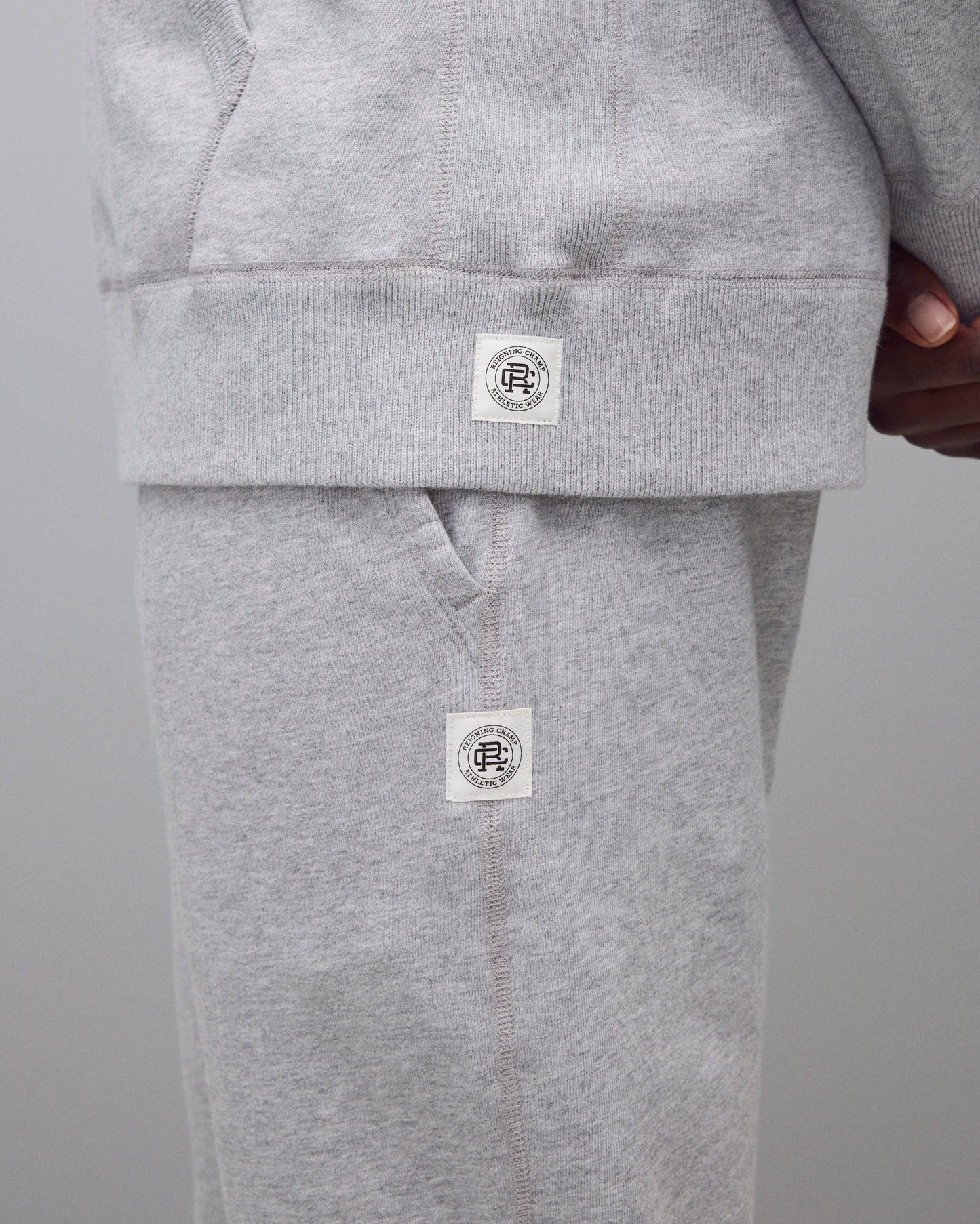 Midweight Terry Slim Sweatpant