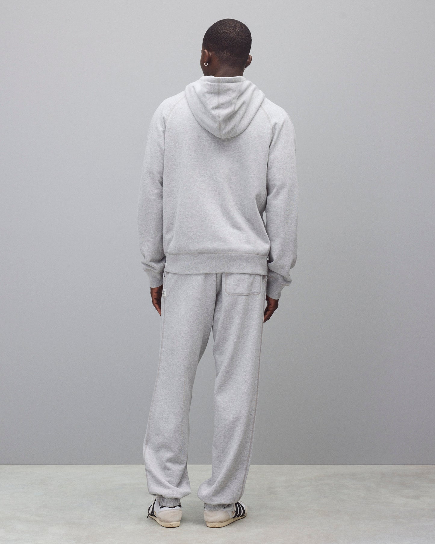 Midweight Terry Relaxed Cuffed Sweatpant