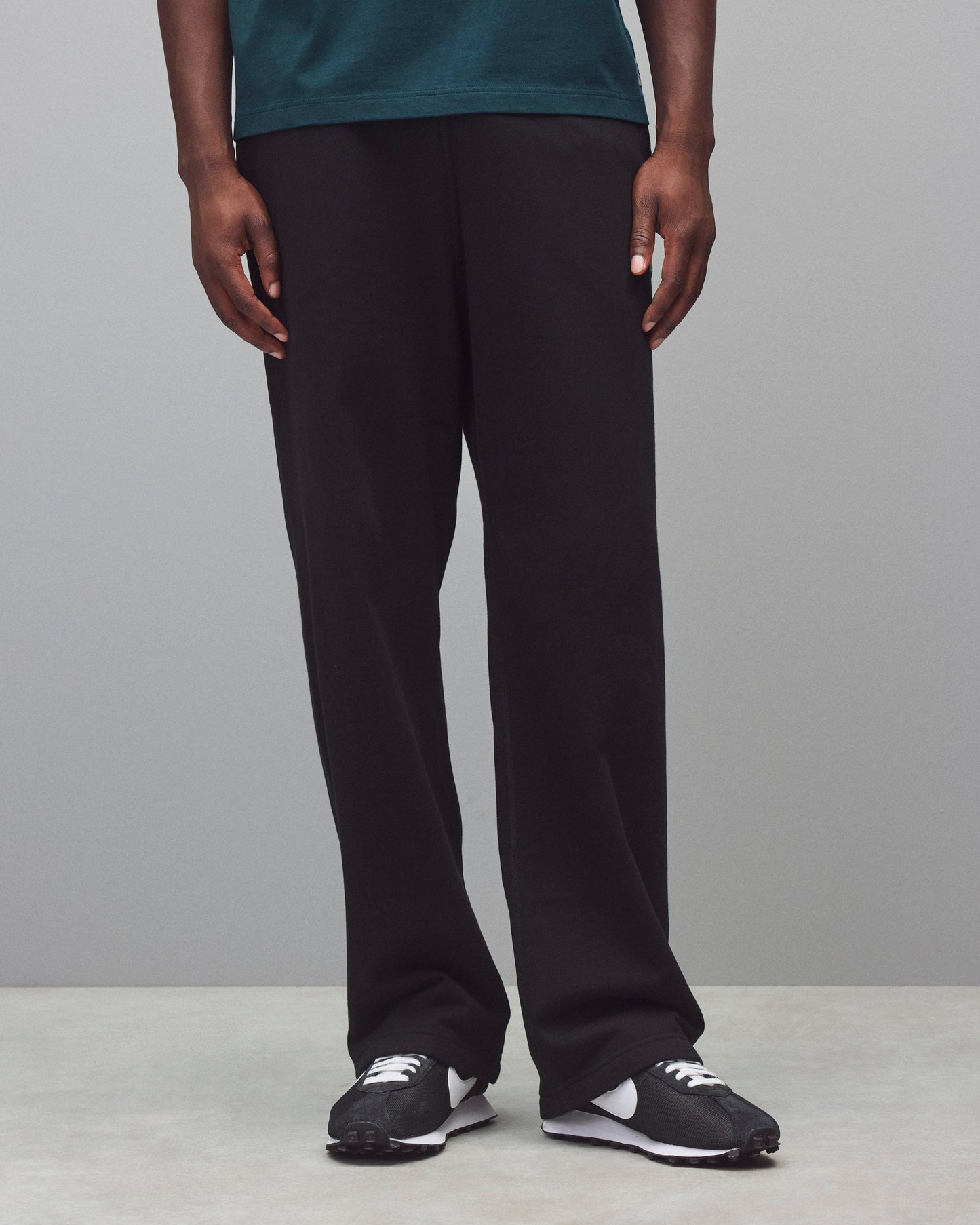 Midweight Terry Relaxed Sweatpant