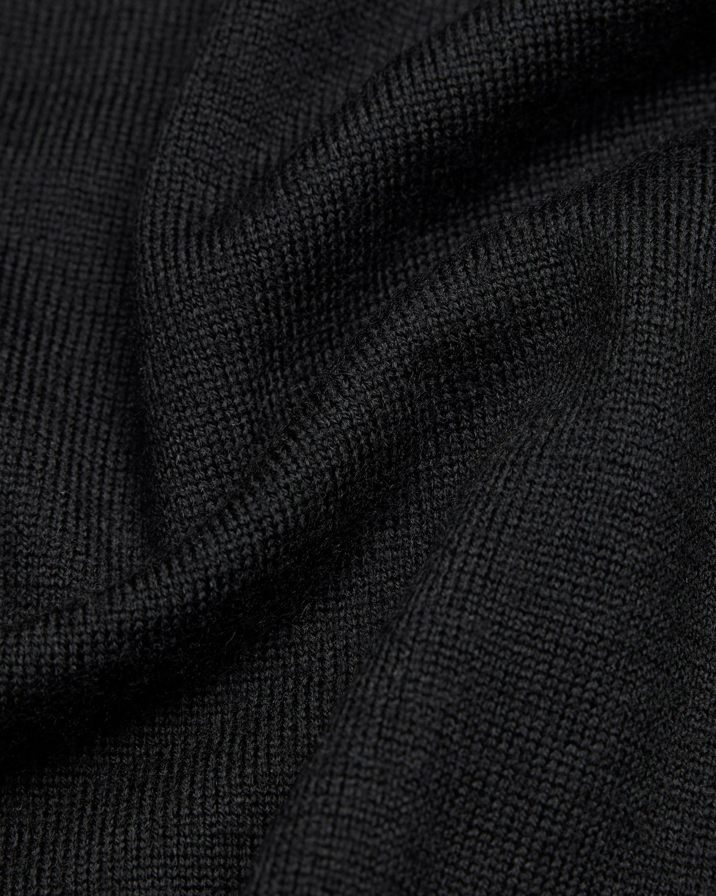 Lightweight Merino Harry V-Neck Sweater