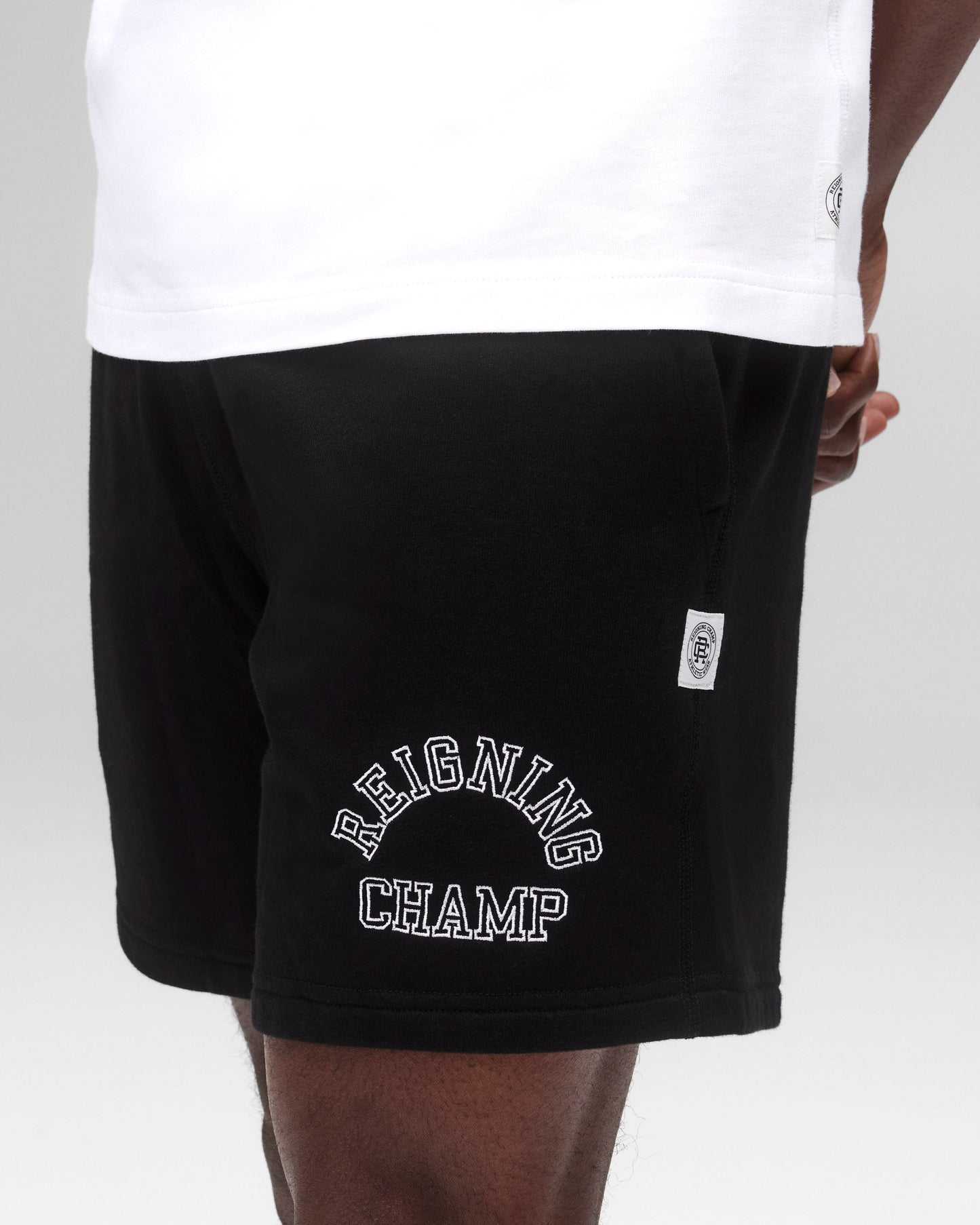 Midweight Terry Arch Logo Standard Sweatshort 6"