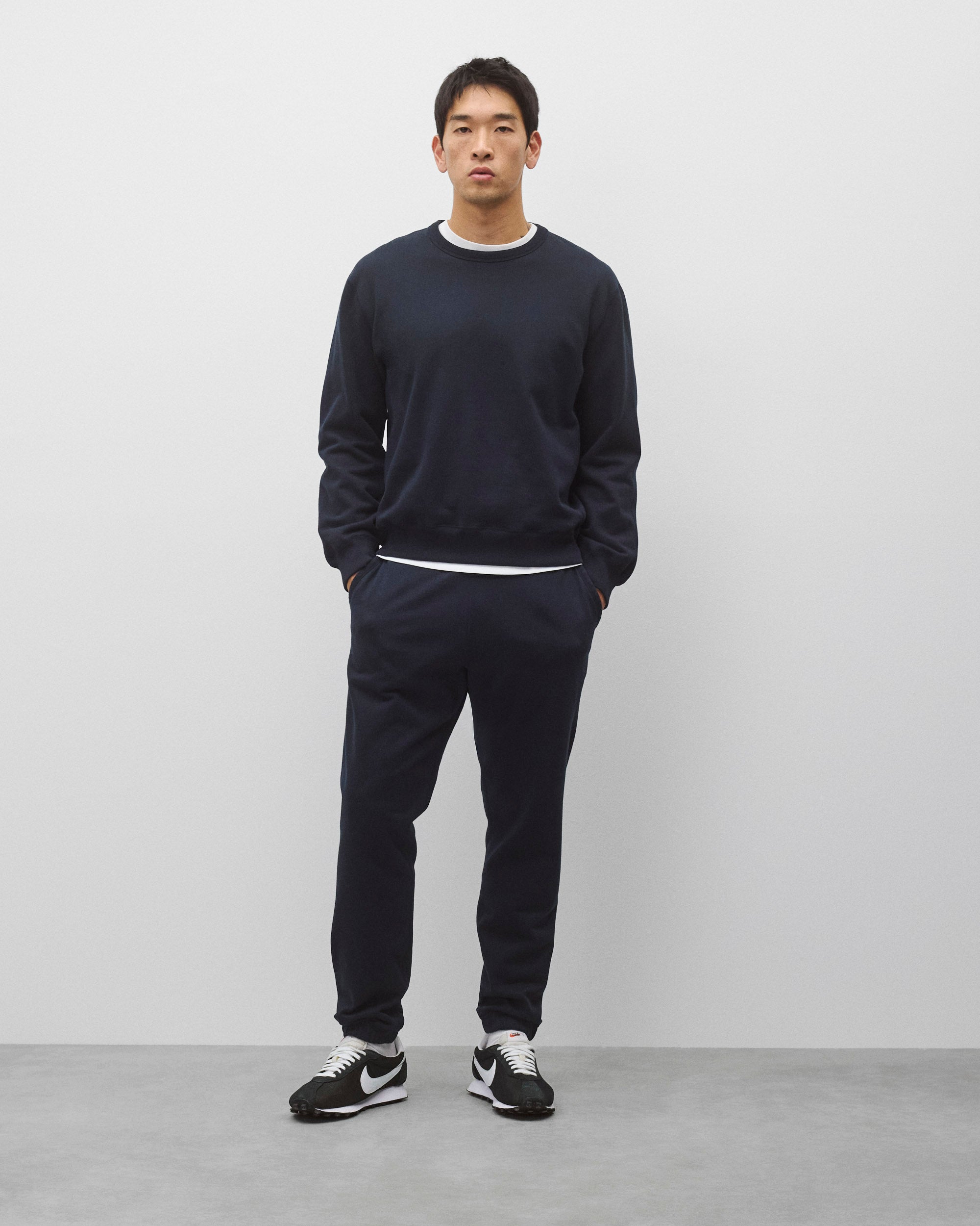 新品 REIGNING CHAMP スウェットカットソー NAVY Midweight Terry Standard Crewneck | Reigning Champ | Reigning Champ US