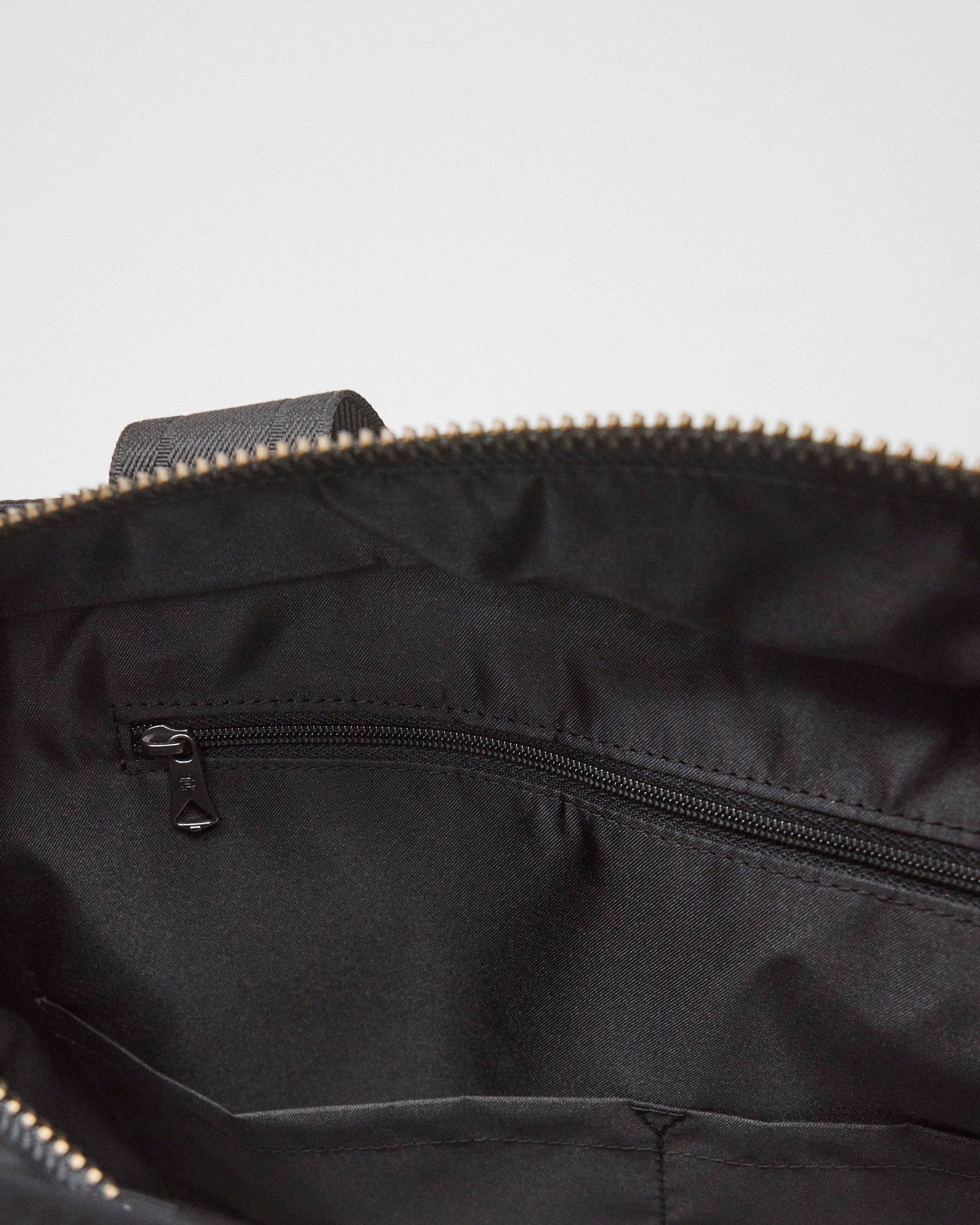 Nylon Twill Road Helmet Bag | Reigning Champ | Reigning Champ US
