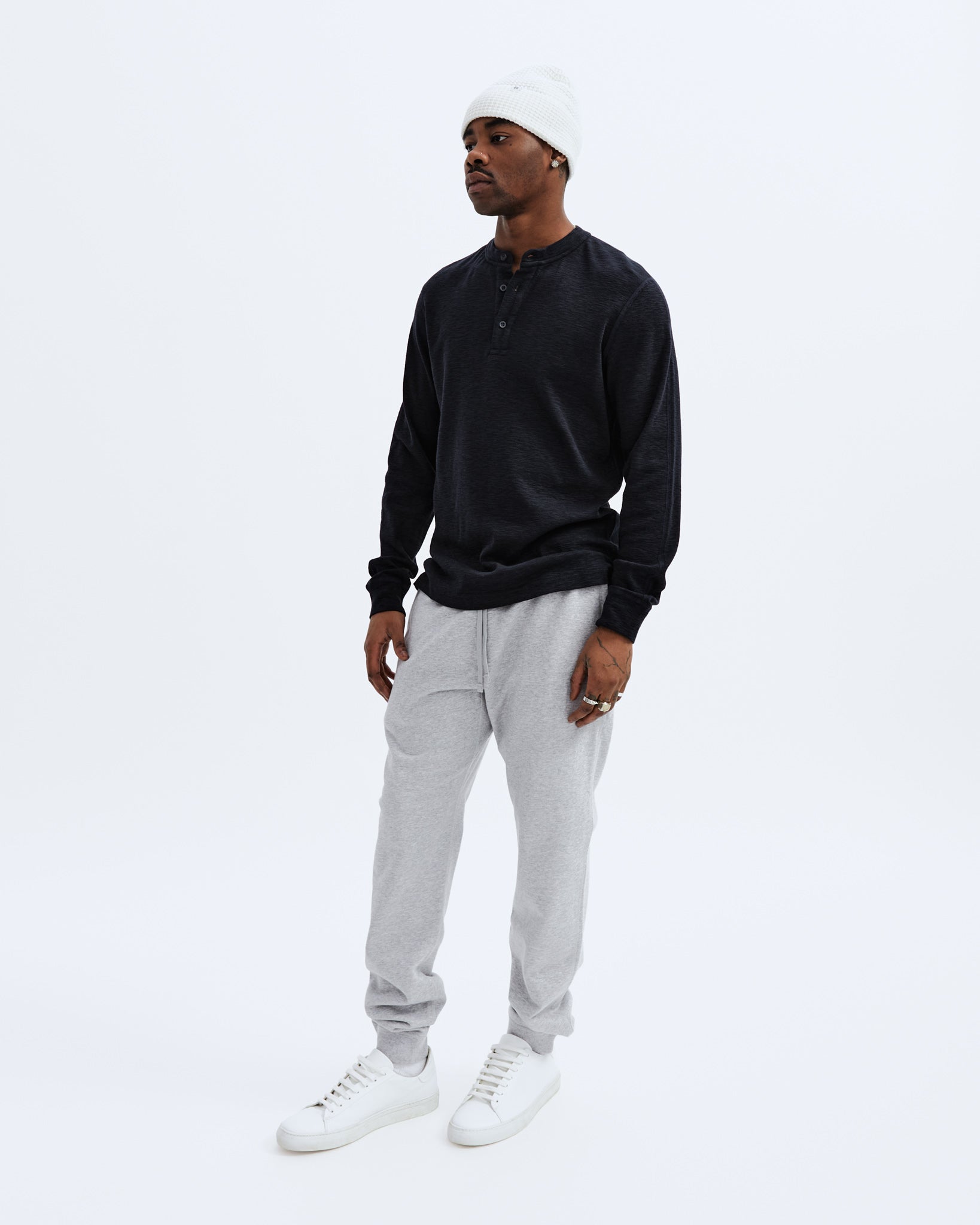 Reigning champ deals slim sweatpants