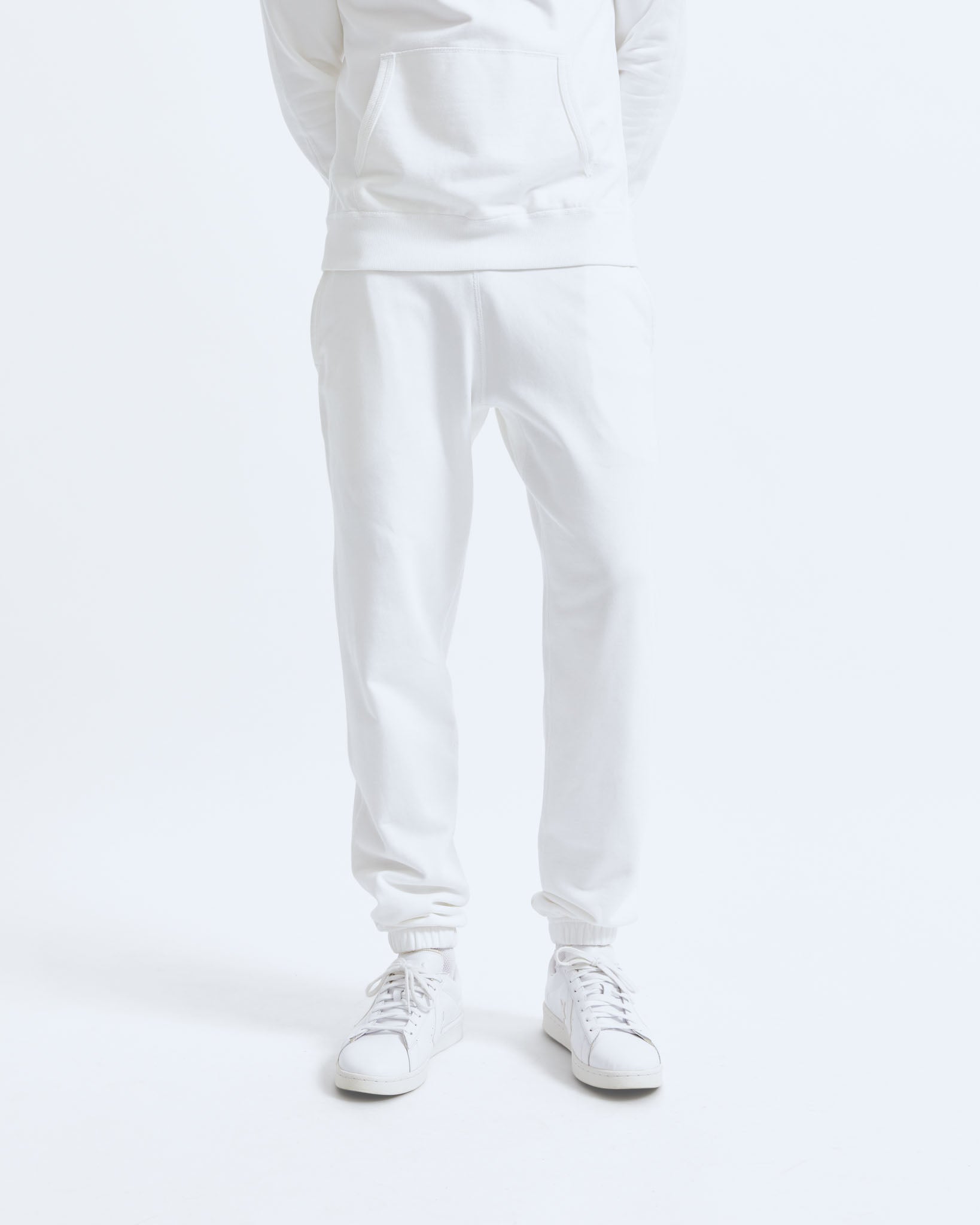 White deals sweatpants cuffed