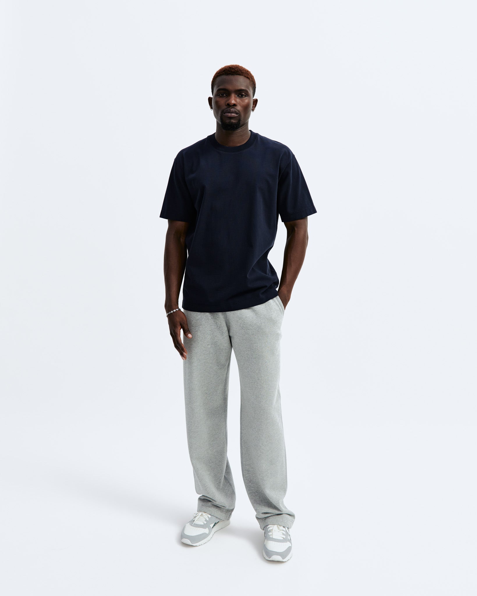 https://reigningchamp.com/cdn/shop/products/RC_5331_vh_grey_midweight_terry_relaxed_sweatpant_2241_7a9e74d8-1a65-489b-8bad-1a91aac1653e.jpg?v=1707772047&width=1946